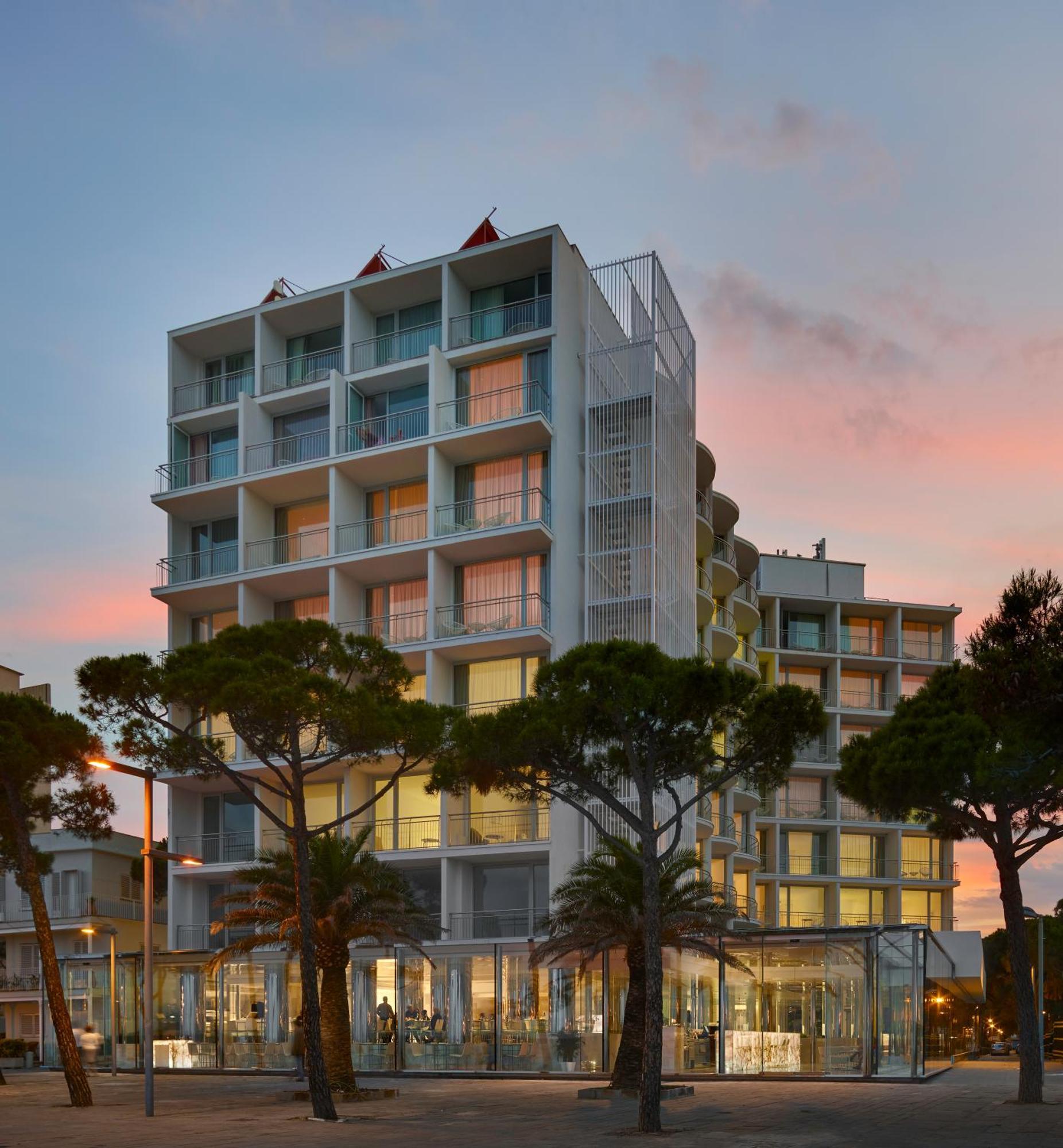 Hotel Aromar Platja d'Aro Exterior photo