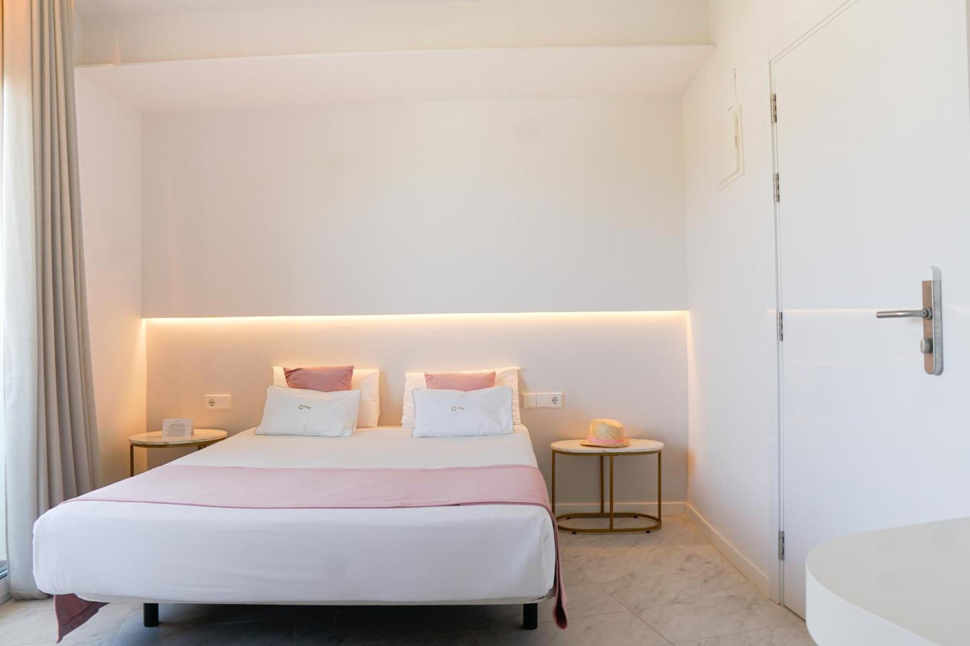Hotel Aromar Platja d'Aro Exterior photo